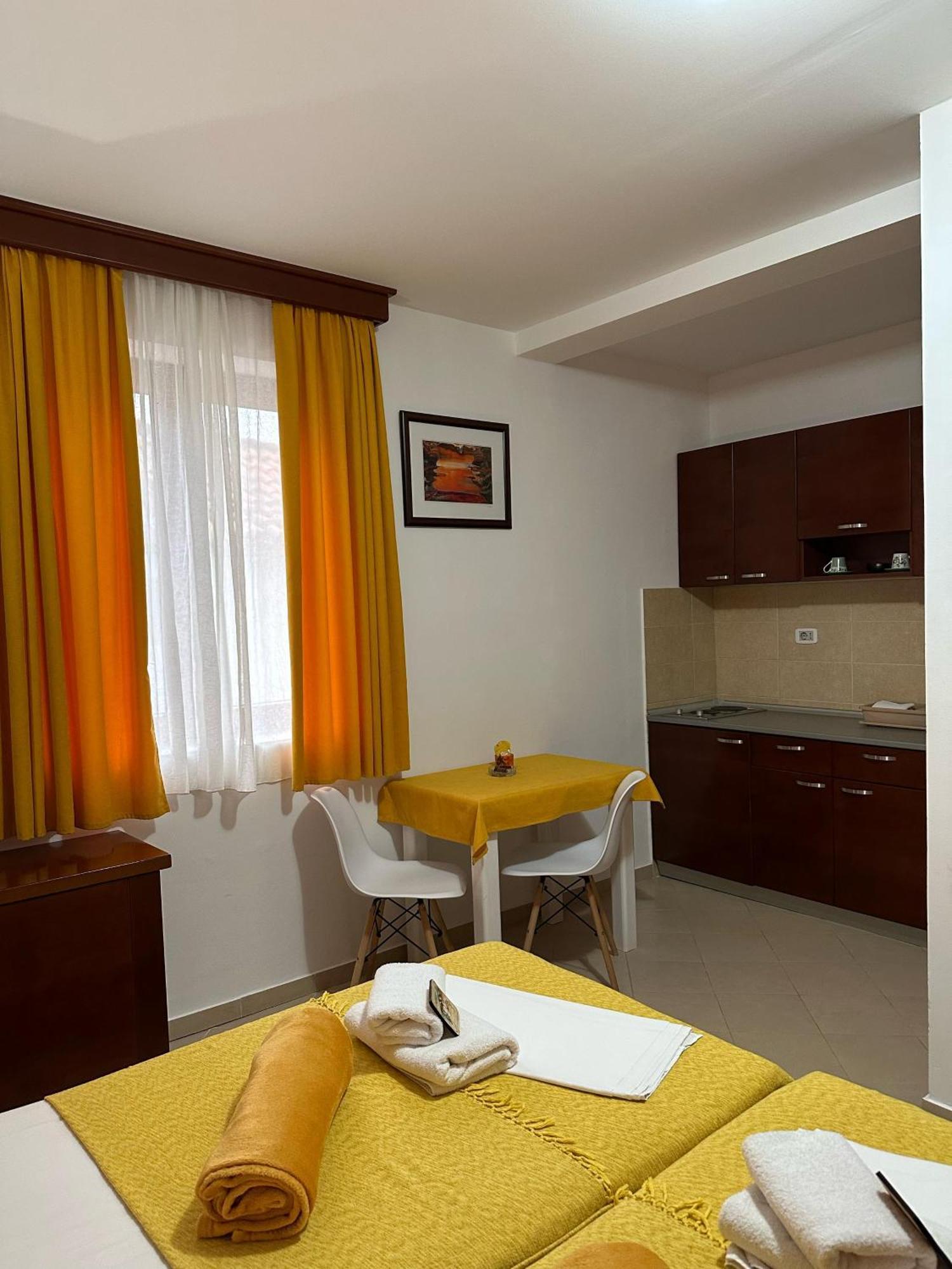 Apartments Krapina Lux Budva Extérieur photo